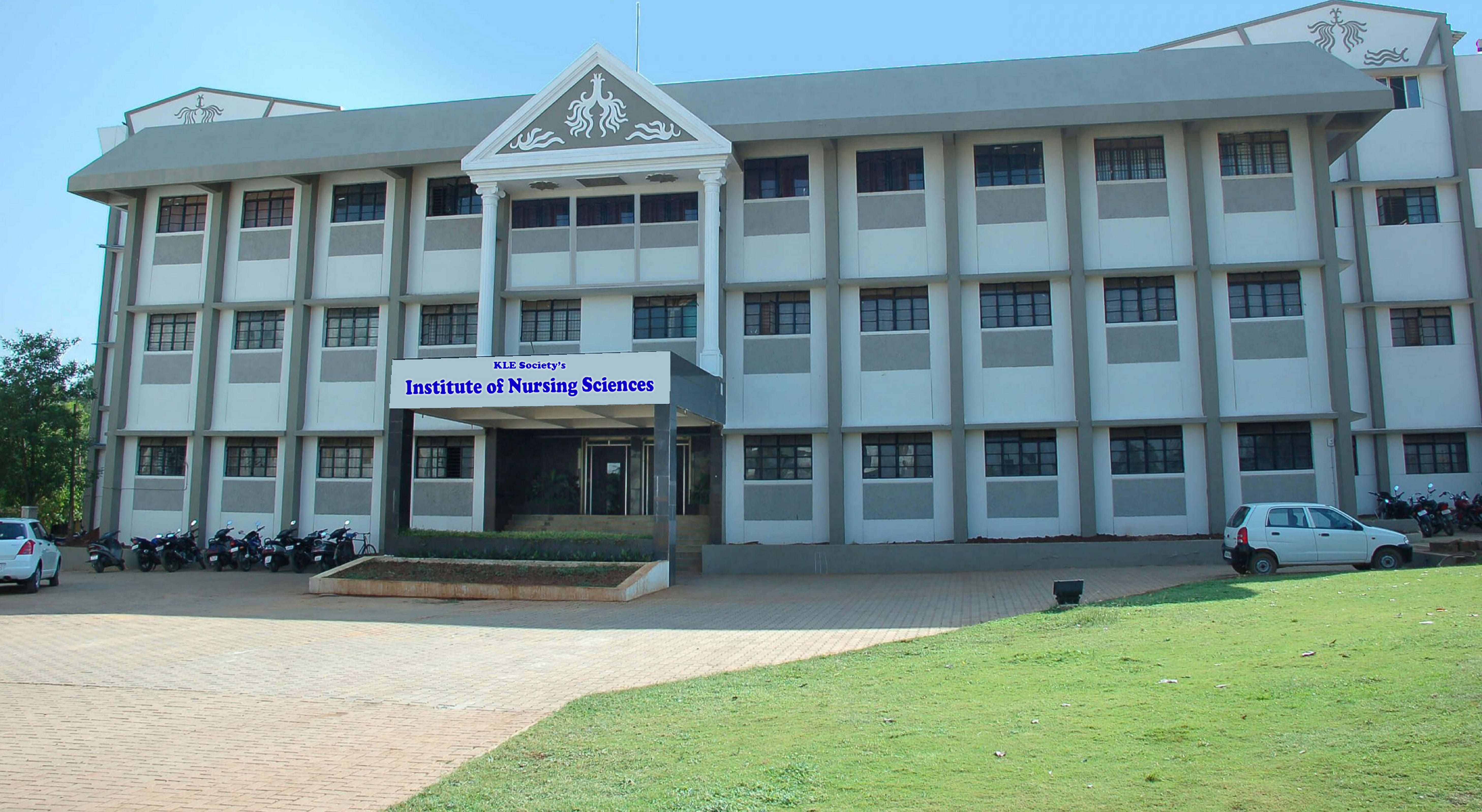 Kle Nursing institute
